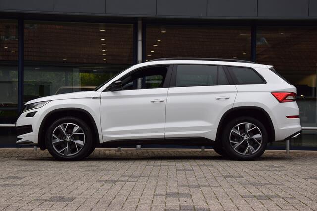 Skoda Kodiaq 1.5 TSI 150PK Sportline Business DSG Automaat | Org. NL | BOVAG Garantie | Trekhaak | Panoramadak | Virtual Cockpit | Camera | Stoelverwarming | Adaptive Cruise | Full LED |