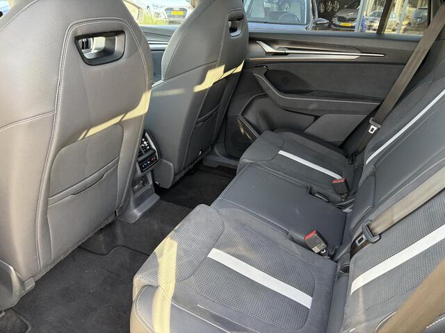 Skoda Kodiaq 1.5 TSi 204 Pk Automaat PHEV Sportline Business | Panoramadak | Trekhaak | Stoel Verwarming | Canton Audio | Carplay | Elektrische Achterklep | 20 Inch | 17.782 Km!