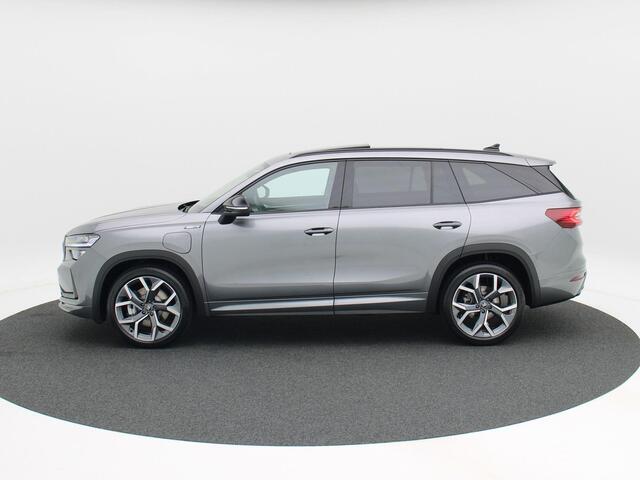 Skoda Kodiaq 1.5 TSi 204 Pk Automaat PHEV Sportline Business | Panoramadak | Elektrische Stoelen met Geheugen | Canton Audio | Trekhaak | CarPlay | LED | 20 Inch | 14 Km!!