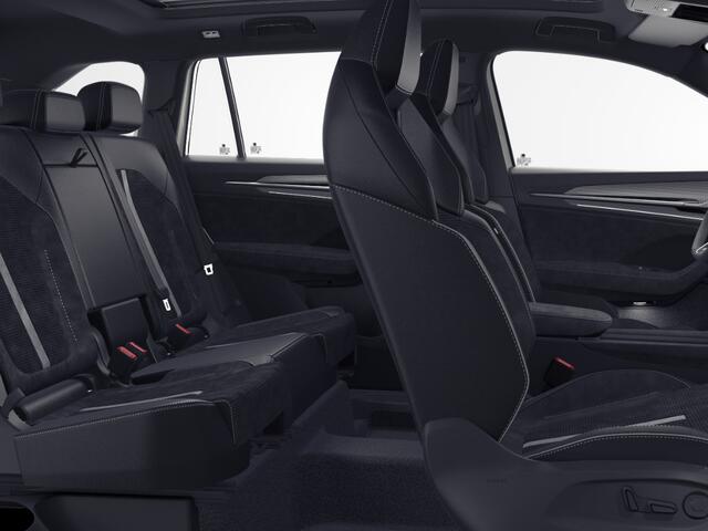 Skoda Kodiaq Sportline Business 1.5 TSI PHEV 150 kW / 204 PK SU | Trekhaak | Pano | Comfort Pakket |