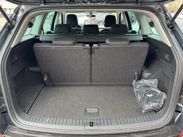 Skoda Kodiaq 1.5 TSi 150 Pk Automaat Business Edition 7-Pers. | Matrix LED | Navigatie | Keyless | Stoelverwarming | Parkeersensoren | 18 Inch | Trekhaak | 70.728 Km!!