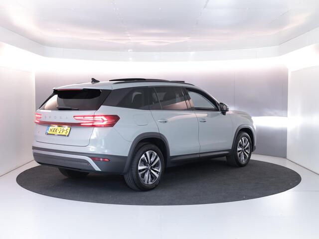 Skoda Kodiaq 1.5 TSI MHEV Business Edition 7p. 150 PK DSG | Verlengde garantie | Panorama dak | 7 PERSOONS | Trekhaak | LED Matrix koplampen |