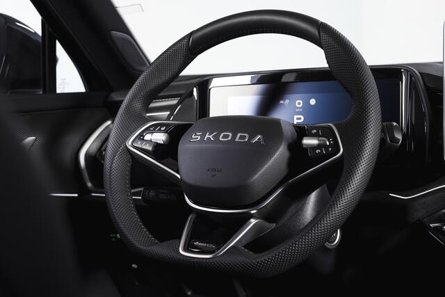 Skoda Kodiaq 1.5 TSI PHEV Sportline Business | DCC+ | Elek. Trekhaak | Dig. Cockpit | Adapt Cruise | Memory | Winterpakket | Camera | NAV + App. Connect | ECC | DAB | Elek. Klep | LM 20" | 3559