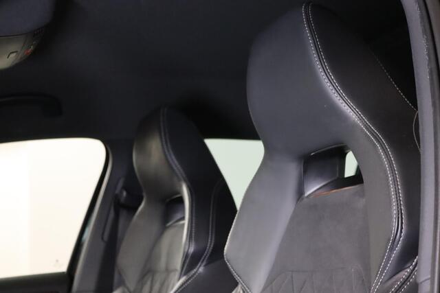 Skoda Kodiaq 1.5 TSI Sportline Business 7-Persoons, Sportstoelen, Memory, LED, Virtual, ACC, Apple Carplay/Android Auto