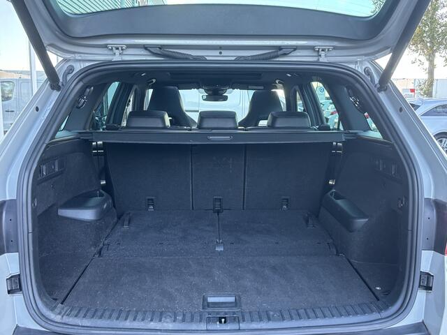 Skoda Kodiaq 1.5 TSI Sportline Business 7p. | Elektrische Trekhaak | Pano | Automaat | Stoel Verwarming