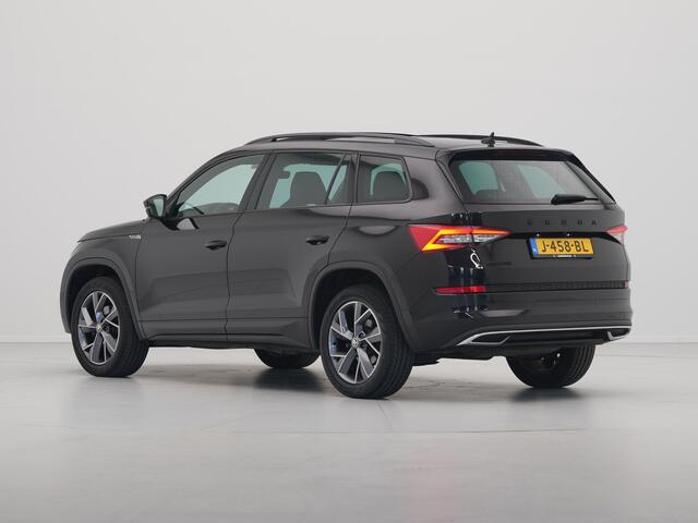 Skoda Kodiaq 1.5 TSI 150pk Sportline Business Panorama Camera Stoelverwarming Acc Carplay