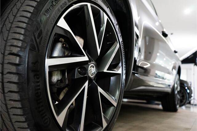 Skoda Kodiaq 1.5 TSI Sportline Business 150PK | NL AUTO+NAP+1e Eigenaar | LED | Carplay | Stoelverw. | Trekhaak | Canton