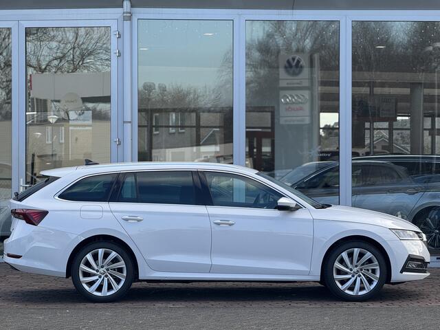 Skoda OCTAVIA Combi 1.4 TSI iV PHEV Style | Camera | ACC | LED