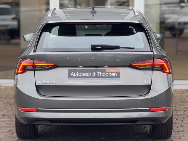 Skoda OCTAVIA Combi 1.4 TSI iV PHEV Style | Camera | LED | 18"