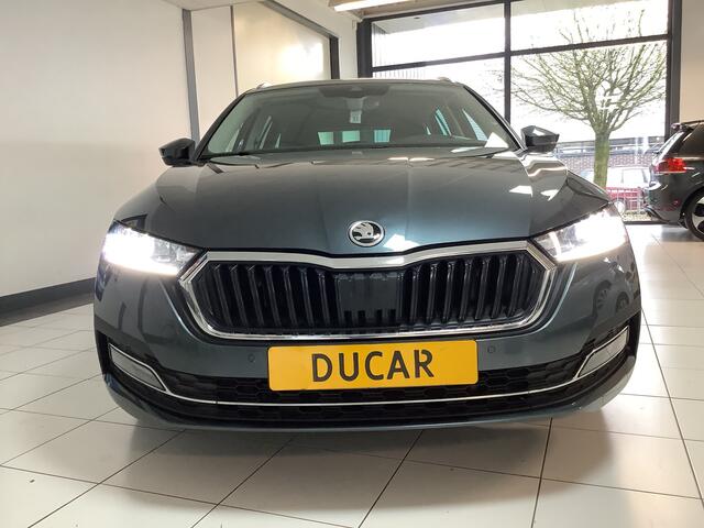 Skoda OCTAVIA Combi 1.4 TSI iV PHEV Business Edition Trekhaak tegen meerprijs Géén bijkomende afleverkosten, wel 12 maanden Bovag garantie