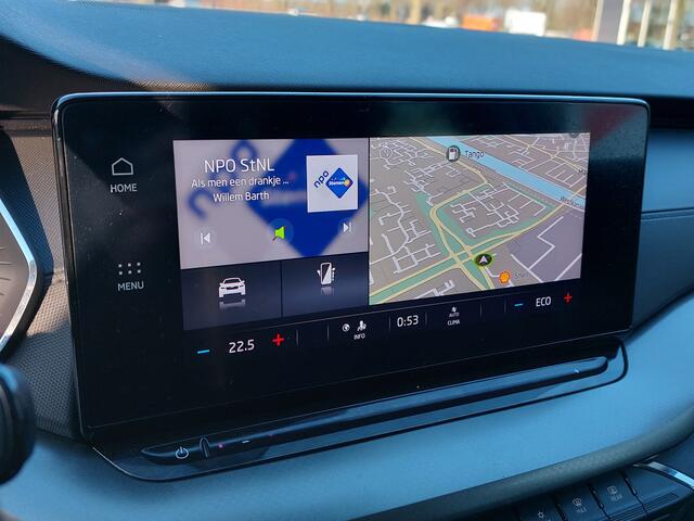 Skoda OCTAVIA Combi 1.4 TSI iV PHEV Business Edition | Origineel NL | Navi | Apple Carplay+Android Auto | Clima | Cruise | Led Koplampen | Pdc V+A | Rijstrook+Licht+Regensensor | 18''lm