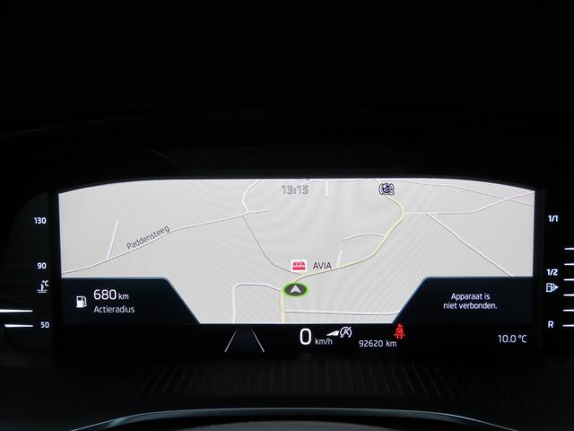 Skoda OCTAVIA Combi 1.0 TSI 110PK Business Edition / Elec.klep / Navi / Trekha