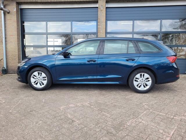 Skoda OCTAVIA 1.0 E TSI Business Edition Automaat DSG