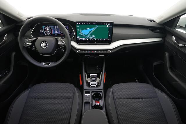 Skoda OCTAVIA 1.5 TSI MHEV Business Edition Plus