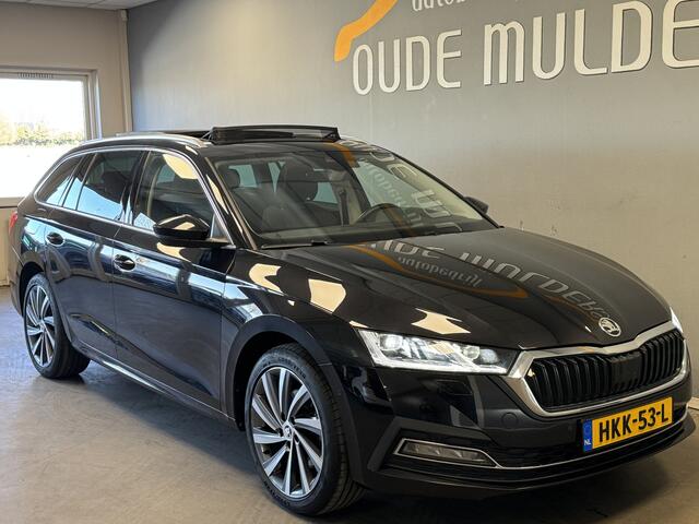 Skoda OCTAVIA Combi 1.4 TSI iV PHEV Camera/Massagestoelen/Head-up Display