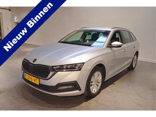 Skoda OCTAVIA Combi 1.0 e-TSI Business Edition - Apple Carplay/Android Auto - Achteruitrijcamera - Navi