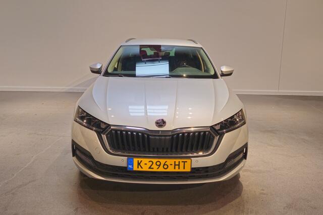 Skoda OCTAVIA Combi 1.0 e-TSI Business Edition - Apple Carplay/Android Auto - Achteruitrijcamera - Navi