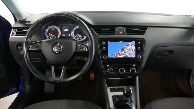 Skoda OCTAVIA Combi 1.0 TSI Greentech Business Edition | Navi |