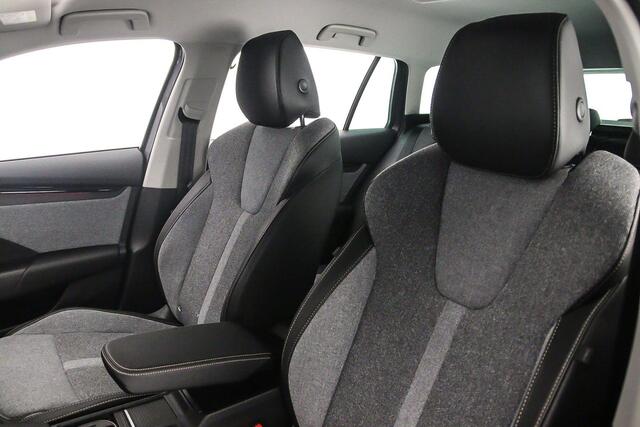 Skoda OCTAVIA Combi Business Edition 1.5 eTSI 115pk DSG Automaat Adaptive cruise control, Achteruitrijcamera, Elektrische achterklep, Navigatie, Parkeersensoren, LED verlichting