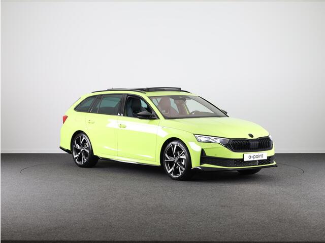 Skoda OCTAVIA Combi 1.5 TSI MHEV Sportline Business Led Matrix | 19 inch | Black pakket | Panoramadak | Elek. stoel | Stoelverwarming voor + achter | Travel Assist | Adaptive Cruise