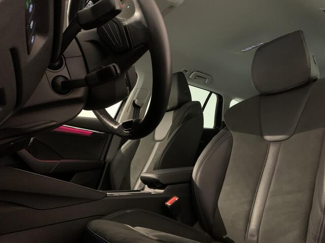 Skoda OCTAVIA Combi 2.0 TDI Full option 1 jaar garantie