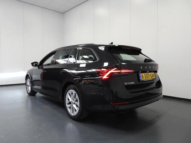 Skoda OCTAVIA Combi 1.0 e-TSI Aut. Business Edition NAVI/ADAPT.CRUISE/TREKHAAK/LED/17"LMV!