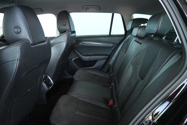 Skoda OCTAVIA Combi 1.0 TSI Business Edition Plus Clima Carplay LED Rijklaarprijs Inruil Mogelijk!