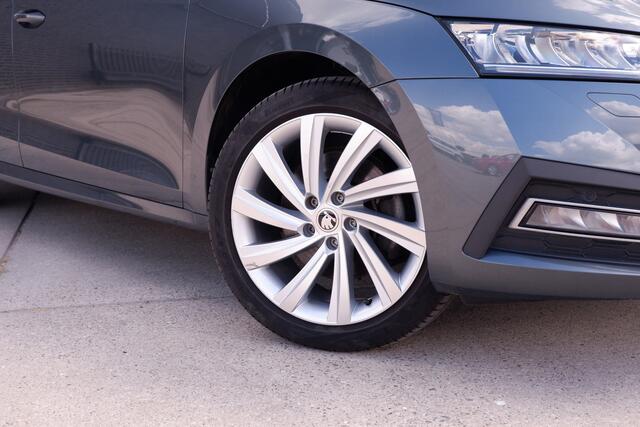 Skoda OCTAVIA Combi 1.4 TSI iV PHEV Business Edition Plus | Head-Up | Carplay | LED | Camera | Memory | Navi | Sfeerverl.