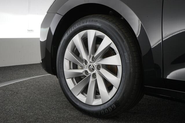 Skoda OCTAVIA Combi 1.5 TSI MHEV Business Edition Plus