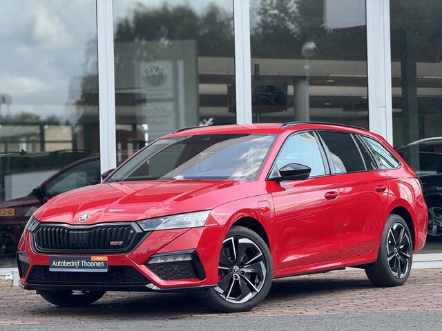 Skoda OCTAVIA Combi 1.4 TSI RS iV PHEV Business Trekhaak | ACC | Dodehoek | Keyless | Camera