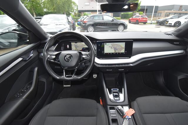 Skoda OCTAVIA Combi 1.5 e-TSI Sport Business , TREKHAAK , VIRTUAL COCKPIET , ZW HEMEL , LED KOPL ,