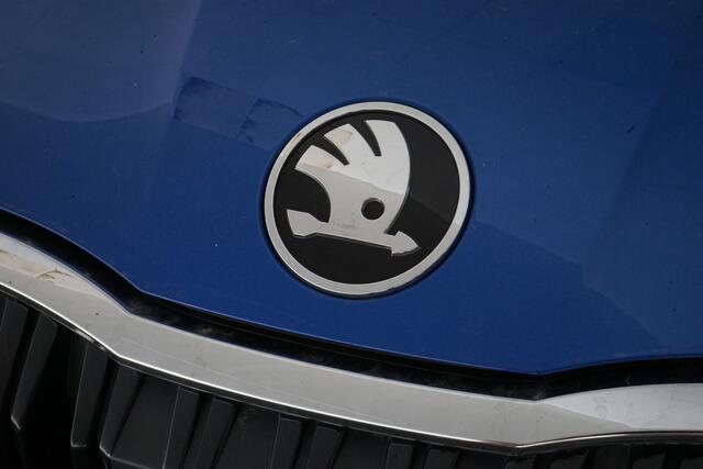 Skoda OCTAVIA Combi 1.5 TSI MHEV Business Edition Plus