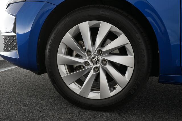 Skoda OCTAVIA Combi 1.5 TSI MHEV Business Edition Plus