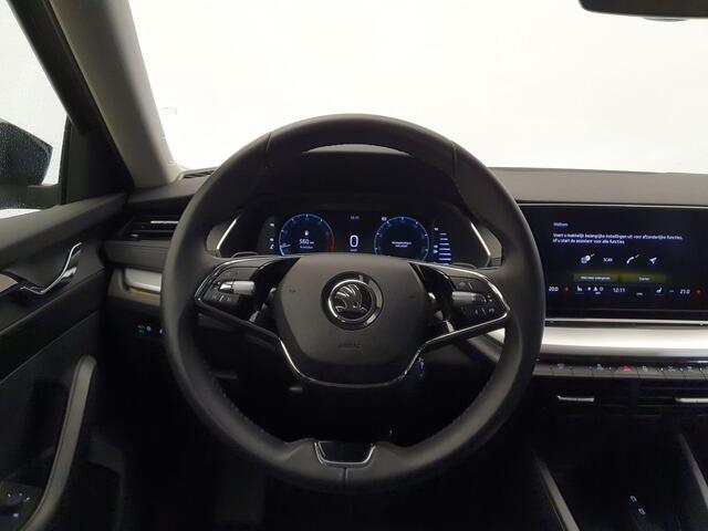 Skoda OCTAVIA Combi 1.0 e-TSI 110pk DSG/AUT Business Edition Camera, Cruise control, Virtual cockpit