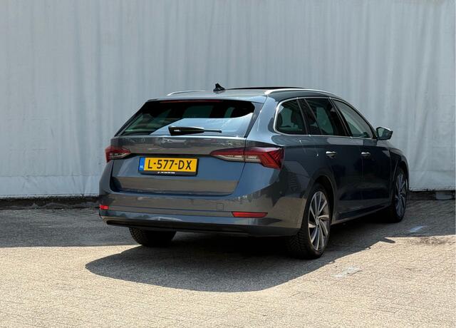 Skoda OCTAVIA Combi 1.0 TSI Business Ed. Plus/ Panodak / Vol opties!