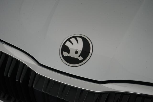 Skoda OCTAVIA Combi 1.5 TSI MHEV Business Edition Plus