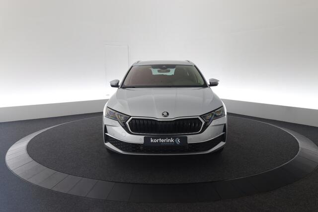 Skoda OCTAVIA Combi 1.5 TSI MHEV Business Edition Plus