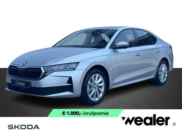 Skoda OCTAVIA First Edition 1.5 TSI m-HEV 115 pk DSG | Automaat | Navigatie | Adaptieve cruise control | Apple Carplay/Android Auto | 17" lichtmetalen velgen |
