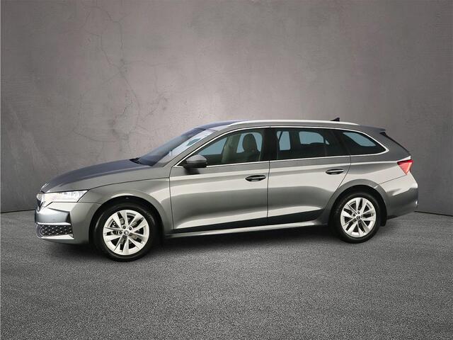 Skoda OCTAVIA Combi Selection 1.5 eTSI 115pk DSG Automaat Adaptive cruise control, Achteruitrijcamera, LED koplampen, App connect, Stoelverwarming, Parkeersensoren, Stuurwiel verwarmd