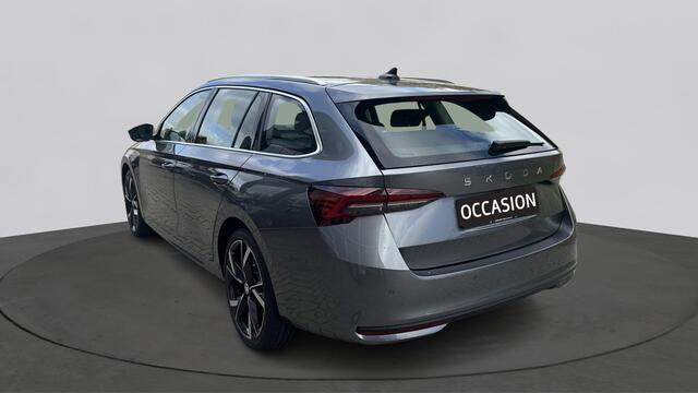 Skoda OCTAVIA Combi 1.5 TSI MHEV First Edition