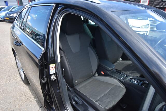 Skoda OCTAVIA Combi 1.0 e-TSI Business Edition , NAVI , CR CONTR , LED KOPLAMPEN , LMV17 , PDC V+A ,