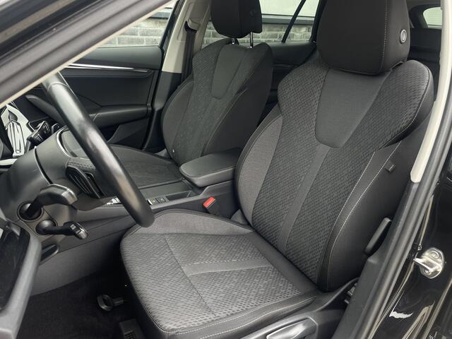 Skoda OCTAVIA Combi 1.5 e-TSI Business Edition Plus Trekhaak | Virtual Cockpit | LED | Navi | Carplay