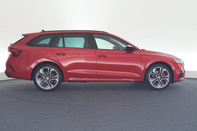 Skoda OCTAVIA Combi RS 1.4 TSI IV 245pk DSG Camera Keyless Memory Stoelverwarming Carplay