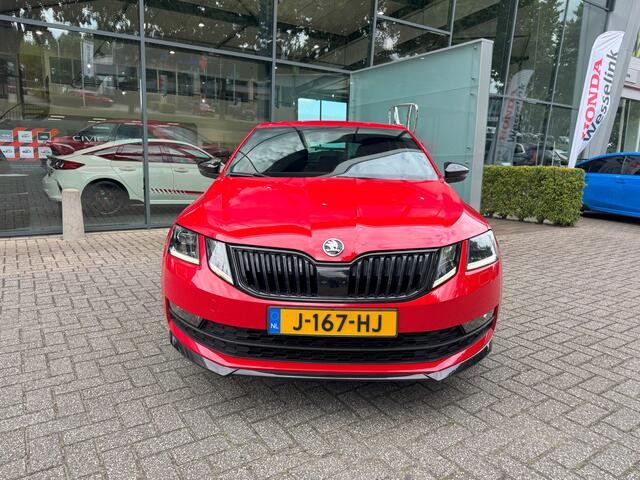 Skoda OCTAVIA 1.5 TSI Greentech Sport Business Automaat -All in rijklaarprijs | Trekhaak | Navi