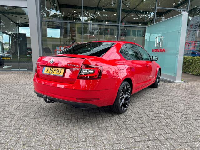 Skoda OCTAVIA 1.5 TSI Greentech Sport Business Automaat -All in rijklaarprijs | Trekhaak | Navi
