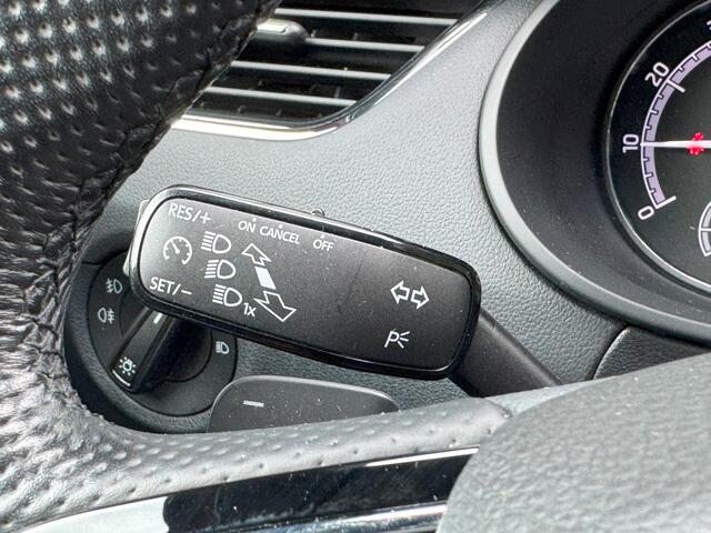 Skoda OCTAVIA 1.5 TSI Greentech Sport Business Automaat -All in rijklaarprijs | Trekhaak | Navi