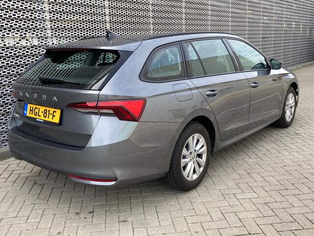 Skoda OCTAVIA Combi 1.5 TSI Edition Virtual Cockpit/PDC/App Connect