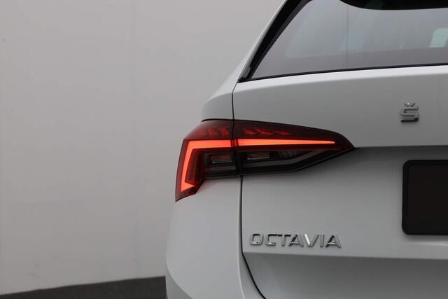 Skoda OCTAVIA Combi 1.0 e-TSI 110PK DSG Business Edition | Navi | Keyless | Parkeersensoren voor/achter | Cruise | Apple Carplay / Android Auto