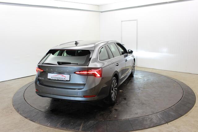 Skoda OCTAVIA Combi 1.4 TSI iV PHEV Business Edition Plus Dhoek Cam El. Aklep Mem Seats Adap Cruise