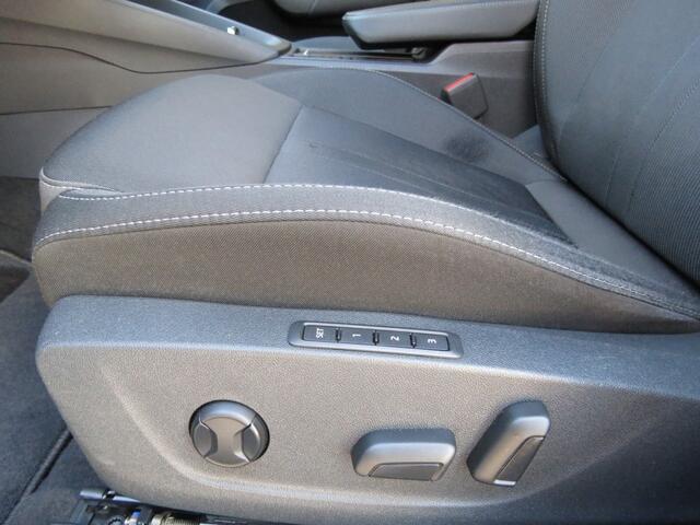 Skoda OCTAVIA 1.4 TSI 204PK IV PHEV SPORTLINE / 19 Inch / Memory Sportstoelen / Zwarte hemel / Stoelverw. / BOVAG garantie